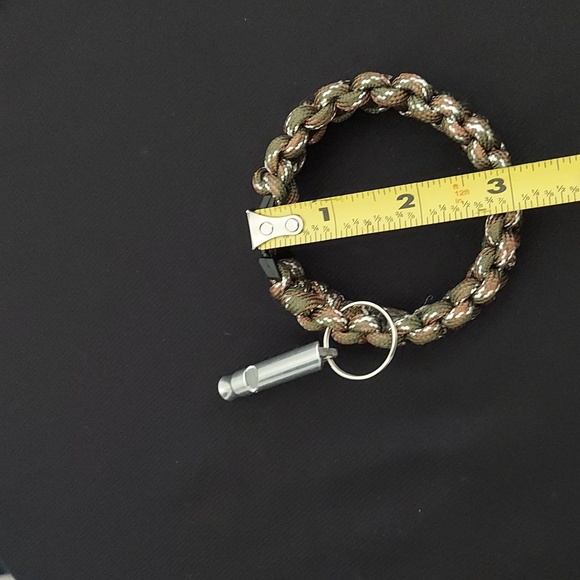 Survival Bracelet and Whistle (NEW) - Picture 6 of 8